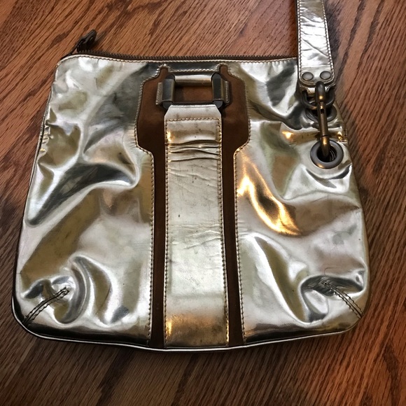 Jimmy Choo silver leather clutch with wrist strap - Picture 5 of 5
